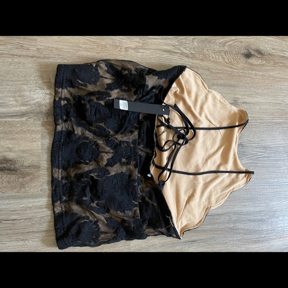 - Nwt BKE Lace high neck scallop trim tie back Y2k - Picture 9 of 10